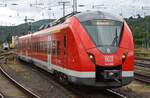 1440 880-1 hat am 21.06.2021 als RE8 (RE10815)  Rhein-Erft-Express  von Köln Hauptbahnhof den Koblenzer Hauptbahnhof erreicht und rangiert nun in die Abstellung. 