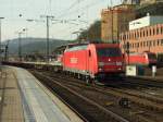 185 235-9 mit einem Ganzzug aus Containertragwagen durchfhrt den Koblenzer Hbf. Lieben Gru an den Tf. 2.4.2010