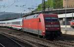 101 054 in Koblenz am 25.04.2010, bringt einen IC nach Mnster  