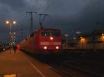 181 214-8 (Mosel) steht mit dem IC 137 Luxembourg - Emden am 07.12.2011 in Koblenz