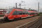 442 102-0 erreicht am 16.8.2017 als RE9 (RE10924)  Rhein-Sieg-Express  von Siegen nach Aachen Hauptbahnhof den Kölner Hauptbahnhof.