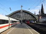 BAHNHOFSHALLE IM HBF.