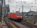 DB 146 003 mit dem RE 10923 von Aachen Hbf nach Siegen Hbf, am 12.10.2023 in Kln Hbf.