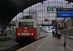 101 070-1 mit einer IC-Leerfahrt aus Kln Bbf kommend Richtung Kln Deutzerfeld bei der Durchfahrt im Klner Hbf, 28.8.10