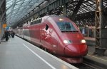 Thalys PKBA 4305 bei der Abfahrt nach Paris-Nord in Kln Hbf.