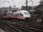 HBF in Kln ICE und S Bahn bei der Ausfahrt in Kln vom HBF   Bild ist entsanden am 24.11.2012.