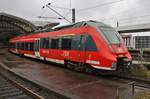 442 763-9 und 442 254-9 erreichen am 1.7.2017 als RE9 (RE10924)  Rhein-Sieg-Express  von Siegen nach Aachen Hauptbahnhof den Kölner Hauptbahnhof.