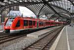 620 506-5 verlässt am 4.7.2017 als RB24 (RB11422)  Eifel-Bahn  von Kall nach Köln Messe/Deutz den Kölner Hauptbahnhof.