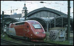 Thalys 4306 fährt hier am 9.5.2001 um 15.05 Uhr in Köln HBF in Richtung Deutz zur Abstellung weiter.