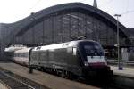 DISPO-Lok 182 507 verlässt mit EC 119 Münster - Innsbruck (der noch letztes Jahr 103-Domäne war) den Kölner Hbf (23.3.15).