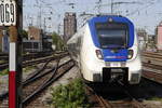 NX-Talent 356/856 bei der Einfahrt nach Köln Hbf. Wegen der Bauarbeiten auf der Hohenzollernbrücke enden/wenden die Züges des Krefelder Astes des RE 7 in Köln Hbf in Gleis 7. Die Einfahrt erfolgt in einer Fahrt quer über fast das gesamte Gleisvorfeld. Aufnahme vom 20.4.19.