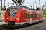 1440 723-3 erreicht am 19.06.2021 als RE8 (RE10834)  Rhein-Erft-Express  von Koblenz Hauptbahnhof den Kölner Hauptbahnhof. 