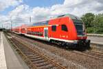 RE42 (RE10133)  Niers-Haard-Express  von Essen Hauptbahnhof nach Münster(Westf) Hauptbahnhof fährt am 20.06.2021 geschoben von 146 122-7 aus Gelsenkirchen Hauptbahnhof aus.