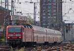 143 873-8 mit der RB12525 nach Koblenz wird im Klner Hbf zur Abfahrt bereit gestellt, 20.7.10