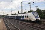 9442 356-3 verlässt am 2.7.2017 als RE7 (RE32543)  Rhein-Münsterland-Express  von Münster(Westf) Hauptbahnhof nach Krefeld Hauptbahnhof den Bahnhof Köln Messe/Deutz.