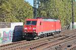 Am Nachmittag des 27.09.2018 fuhr 185 241-7 als Lokzug aus Richtung Gremberg kommend, durch den Bahnhof von Köln Süd in Richtung Köln West.