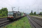 Beacon Rail 193 664 mit einem KLV Richtung Gttingen, am 22.05.2024 in Kreiensen.
