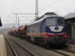 232 103-2 von Raildox steht am 05. April 2013 am Zugschluss eines Gterzuges in Kronach.