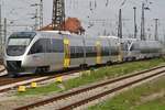 643 121-6 und 643 117-4 fahren am 13.5.2017 als RB110 (RB81338) nach Döbeln Hauptbahnhof aus dem Leipziger Hauptbahnhof aus.