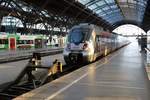 9442 303 (Bombardier Talent 2) von Abellio Rail Mitteldeutschland als RE 74504 (RE17) nach Erfurt Hbf steht in seinem Startbahnhof Leipzig Hbf auf Gleis 8.