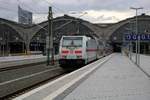 Nachschuss auf 146 557-4 DB als IC 2443 (Linie 55) von Köln Hbf nach Dresden Hbf, der Leipzig Hbf auf Gleis 13 erreicht.