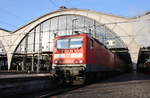 DB 143 327-5 mit dem RE nach Zwickau im Leipzig Hbf 02.06.2011