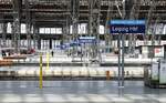 Blick durch die Bahnhofshalle in Leipzig Hbf am 16.04.2022