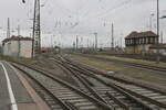 Blick vom Bahnsteig 19 auf das Gleisvorfeld in Leipzig Hbf, am 13.02.2023.