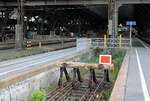 Der Prellbock vom Bahnsteig 18a am 11.05.2024 in Leipzig Hbf.