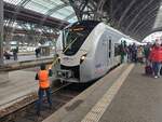 MRB 1440 714 als RE 94807 aus Chemnitz Hbf, am 11.10.2024 in Leipzig Hbf.