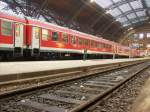 ex IR Wagen im Hbf Leipzig eingebunden im RE 10 Leipzig - Cottbus 30.12.2009