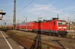 Hier 143 867-0 mit einem RE5 von Halle(Saale) Hbf.