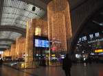 Mal was historisches:  Am 30.12.2010 war der Hauptbahnhof Leipzig noch in Weihnachtsschmuck gehllt.