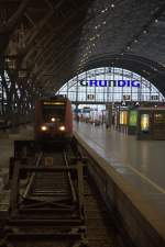 Leipzig Hbf , Bahnsteig 18   Nicht Einsteigen  15.11.2013 15:15 Uhr.