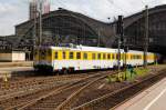 DB Messzug mit 103-222-6 am anderen Ende verlässt den Leipziger Hbf in Richtung Abstellung.