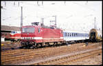 143045 fährt mit einem Interregio am 26.4.1992 in den HBF Leipzig ein.