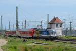 VVO Taurus 182 016-6 mit der S2 Leipzig Connewitz mit Stellwerk R9 kurz vor Leipzig Hbf./ BW Leipzig West 29.05.2016