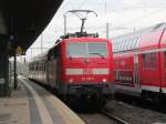 111 219-2 steht am 12. September 2012 mit einer RB nach Bamberg auf Gleis 2 im Bahnhof Lichtenfels.