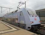 101 016-4  DERTOUR  steht am 26. August 2013 mit IC 2207 im Bahnhof Lichtenfels.