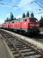 218 166-7 und 218 204-6 vor dem Intercity 118 nach Mnster (Westfalen) in Lindau.