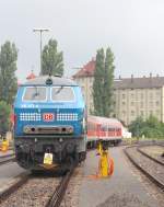 26.7.2014 Lindau Hbf. 218 467 abgestellt. (durch die Büsche vom Schützingerring aus gesehen)