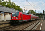 147 003-8 von DB Regio Baden-Württemberg als RB 19090 von Stuttgart Hbf nach Heilbronn Hbf erreicht den Bahnhof Ludwigsburg auf Gleis 1.
[26.7.2019 | 20:24 Uhr]