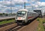 Nachschuss am 24.05.2014 auf D-DB 61 80 80-91 136-4, als er als Steuerwagen im IC 2313 (Hamburg-Altona - Stuttgart Hbf) von Zuglok 101 135-2 eingereiht war. Fotografiert in Ludwigshafen (Rhein) Mitte.