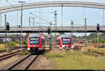 648 950-3 (Alstom Coradia LINT 41) von DB Regio Schleswig-Holstein (DB Regio Nord) als RE 21612 (RE83) nach Kiel Hbf wird im Startbahnhof Lübeck Hbf auf Gleis 4 bereitgestellt.
Dieser vereinigt sich gleich mit dem schon bereitstehenden 648 853-9.
Aufgenommen am Ende des Bahnsteigs 4/5.
[5.8.2019 | 10:54 Uhr]