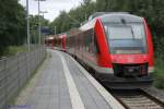 RB 86 fährt am 28.8.2015 in den Bahnhof Lübeck-Travemünde Strand ein.