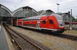 RE83 (RE21618) nach Kiel Hauptbahnhof wird am 25.6.2017 im Lübecker Hauptbahnhof bereitgestellt.