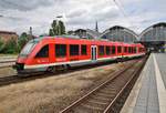 648 352-2 wird den RE83 (RE21616) Lüneburg-Kiel Hauptbahnhof auf dem letzten Teil von Lübeck Hauptbahnhof bis Kiel Hauptbahnhof verstärken. (25.6.2017) 