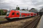 RE83 (RE21620) von Lübeck Hauptbahnhof nach Kiel Hauptbahnhof wird am 25.6.2017 von 218 453-9 im Lübecker Hauptbahnhof bereitgestellt.