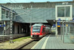 648 953-7 (Alstom Coradia LINT 41) von DB Regio Schleswig-Holstein (DB Regio Nord) als RB 21660 (RB84) nach Kiel Hbf steht im Startbahnhof Lübeck Hbf auf Gleis 6.