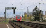 DB S-Bahn Mittelelbe 425 011-4 als S 39019 (S1) von Wittenberge nach Schönebeck-Bad Salzelmen, am 05.04.2024 in Magdeburg-Neustadt.